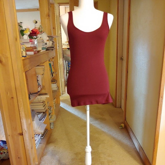 Old Navy Tops - Old Navy. Scouped Neck. Burgundy. Tank Top.